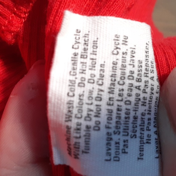 DKNY womens vintage red top with delicate ruffle design 100% soft cotton… - Picture 6 of 8